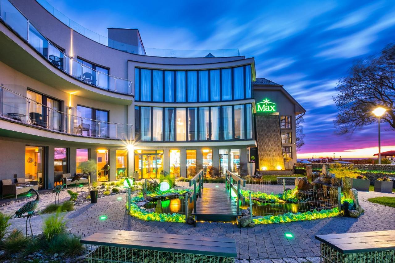 Max Health Resort Spa Устроне-Морске Экстерьер фото