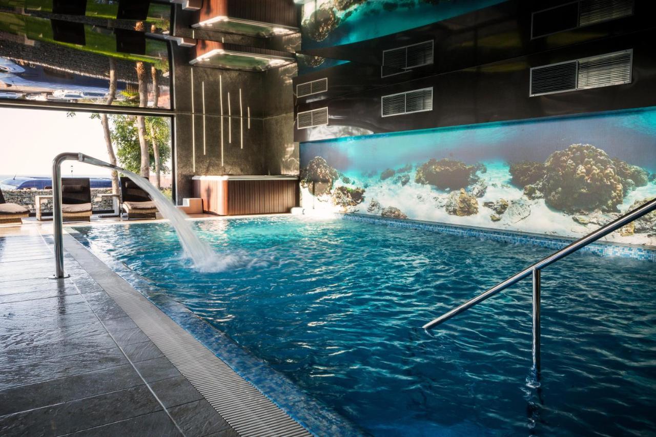 Max Health Resort Spa Устроне-Морске Экстерьер фото