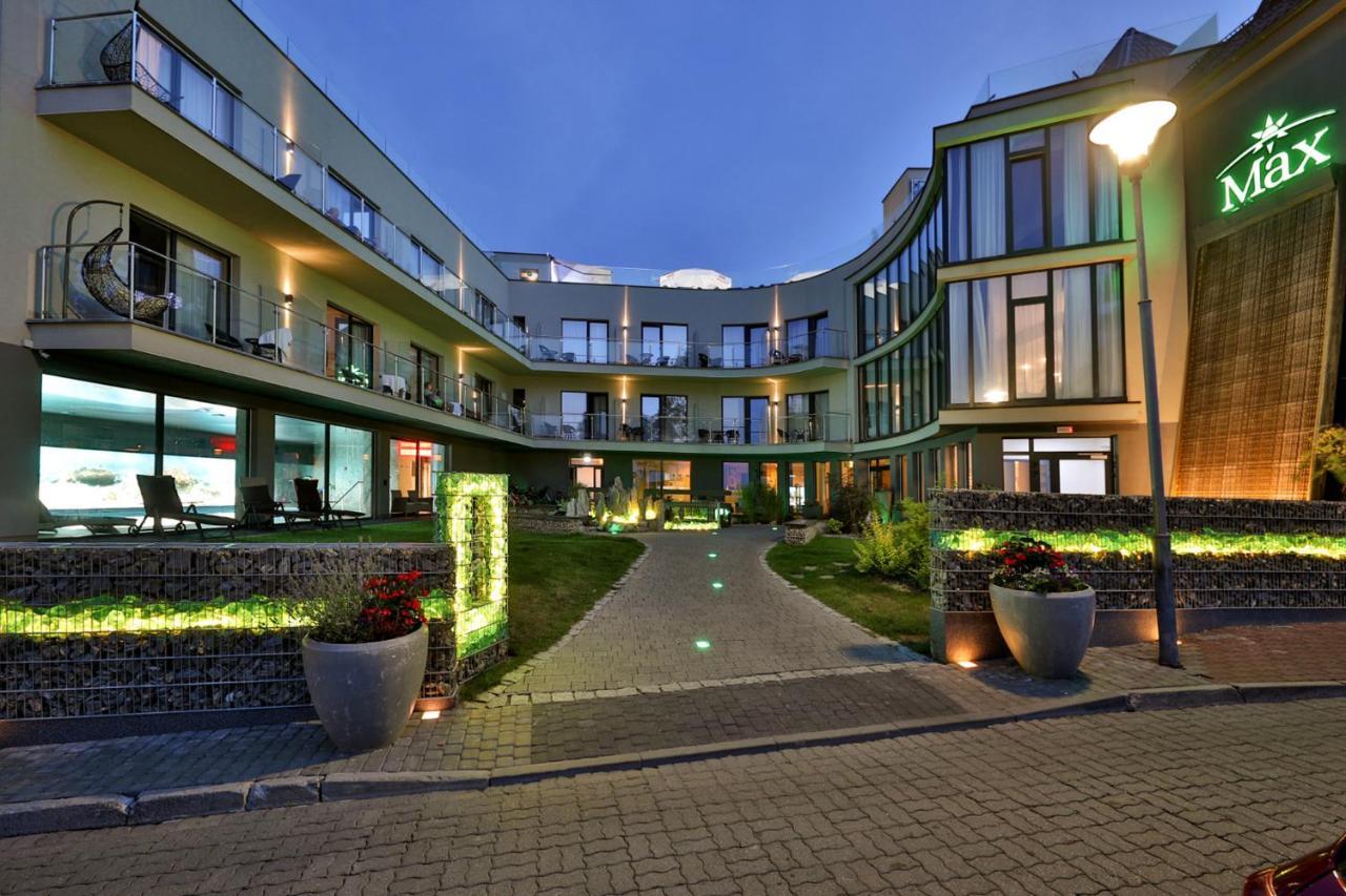 Max Health Resort Spa Устроне-Морске Экстерьер фото