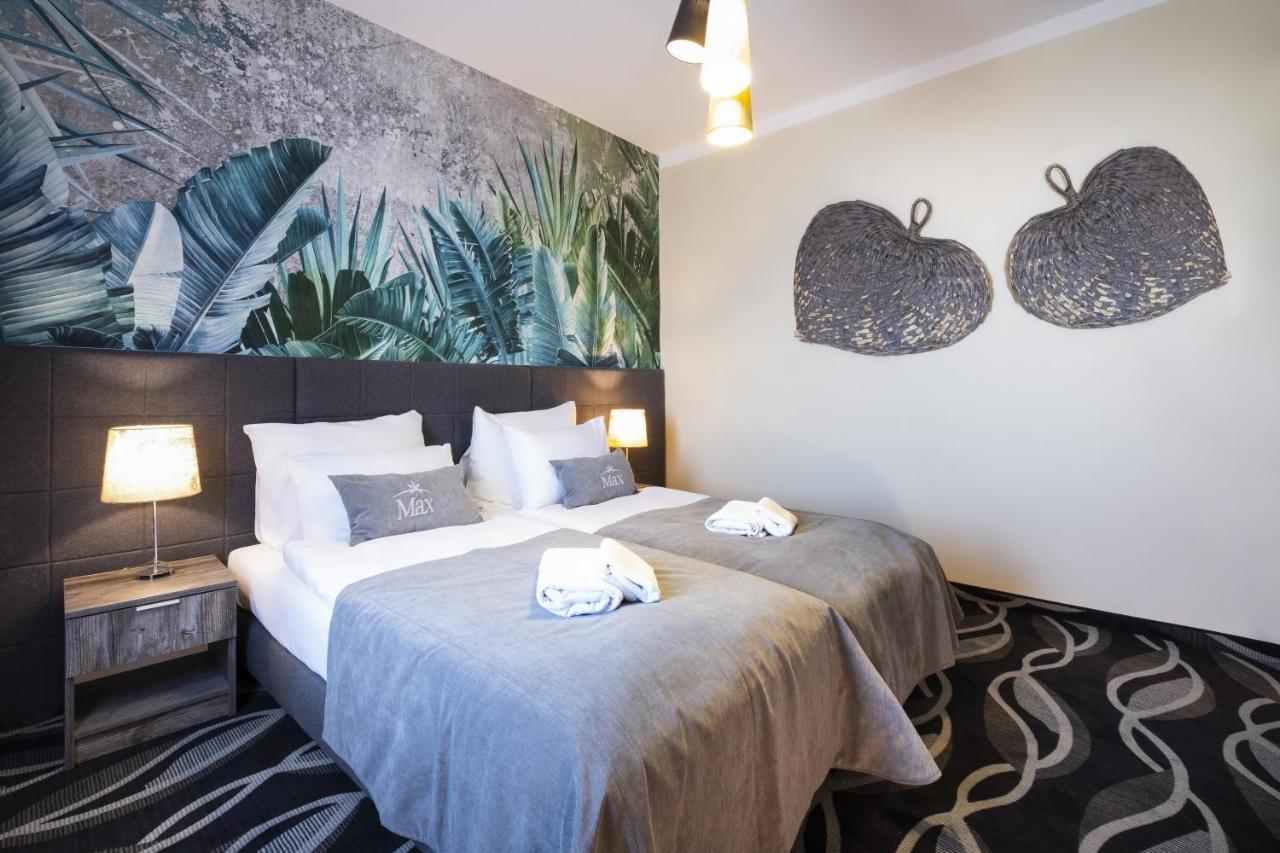 Max Health Resort Spa Устроне-Морске Экстерьер фото