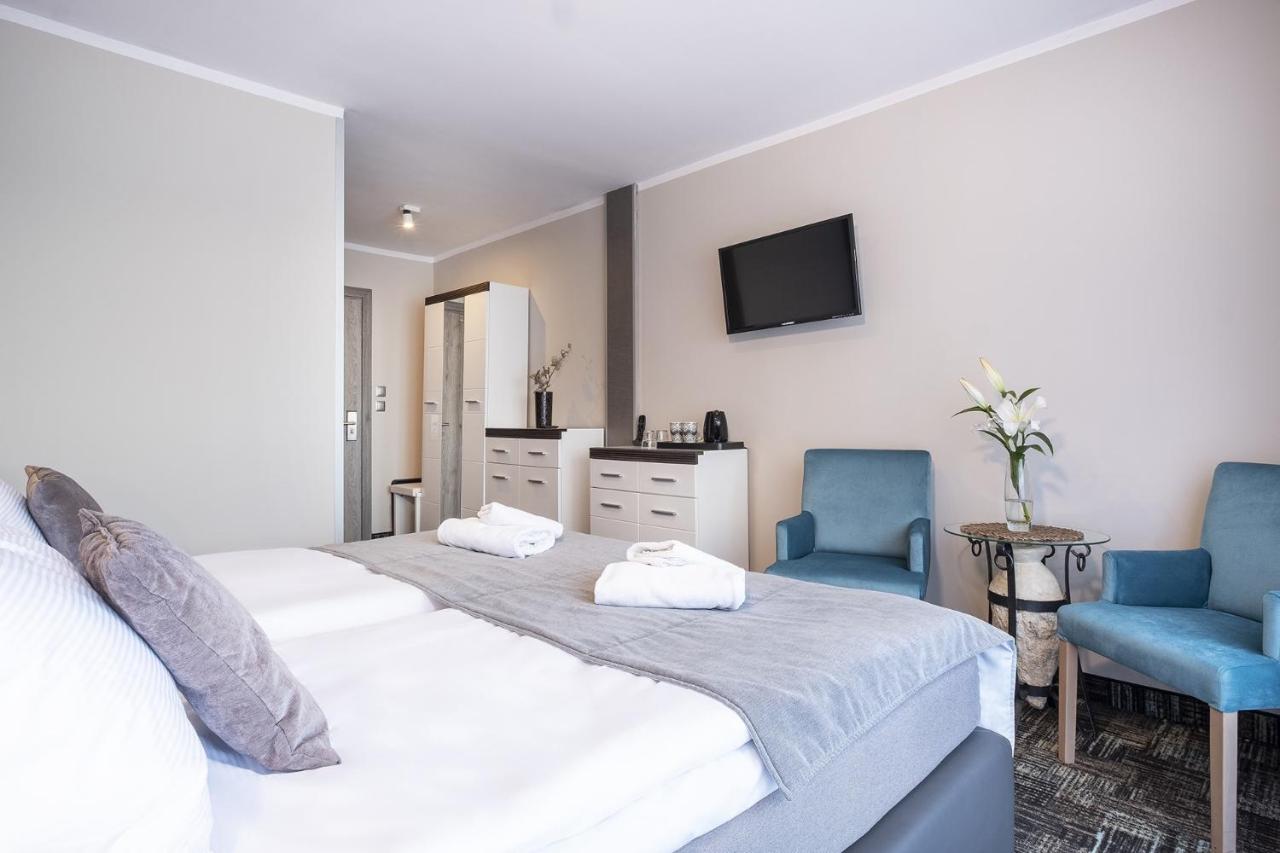 Max Health Resort Spa Устроне-Морске Экстерьер фото